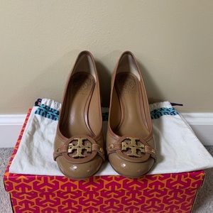 Tory Burch Pump